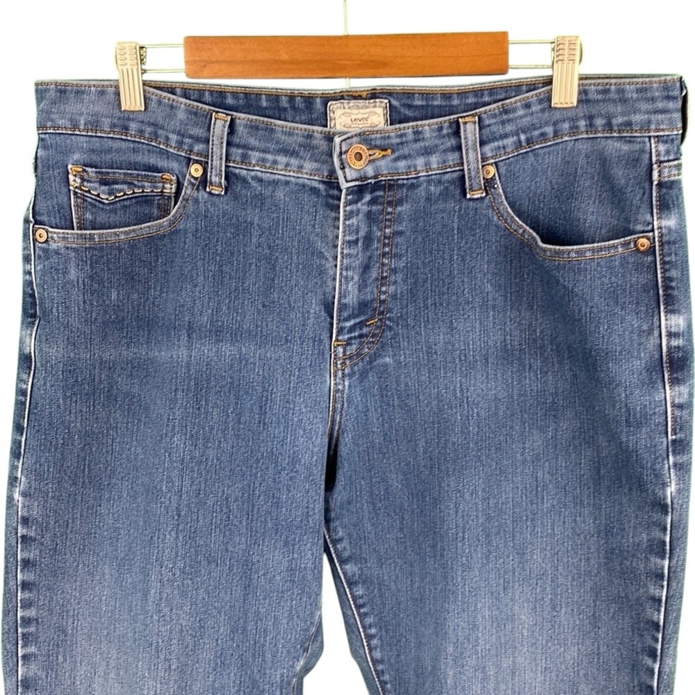 Levi’s 512 Perfectly Shaping Casual Straight Leg Denim Jeans - Picture 2 of 16